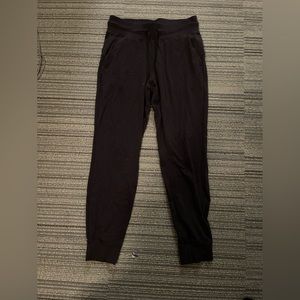 Lulu lemon black joggers